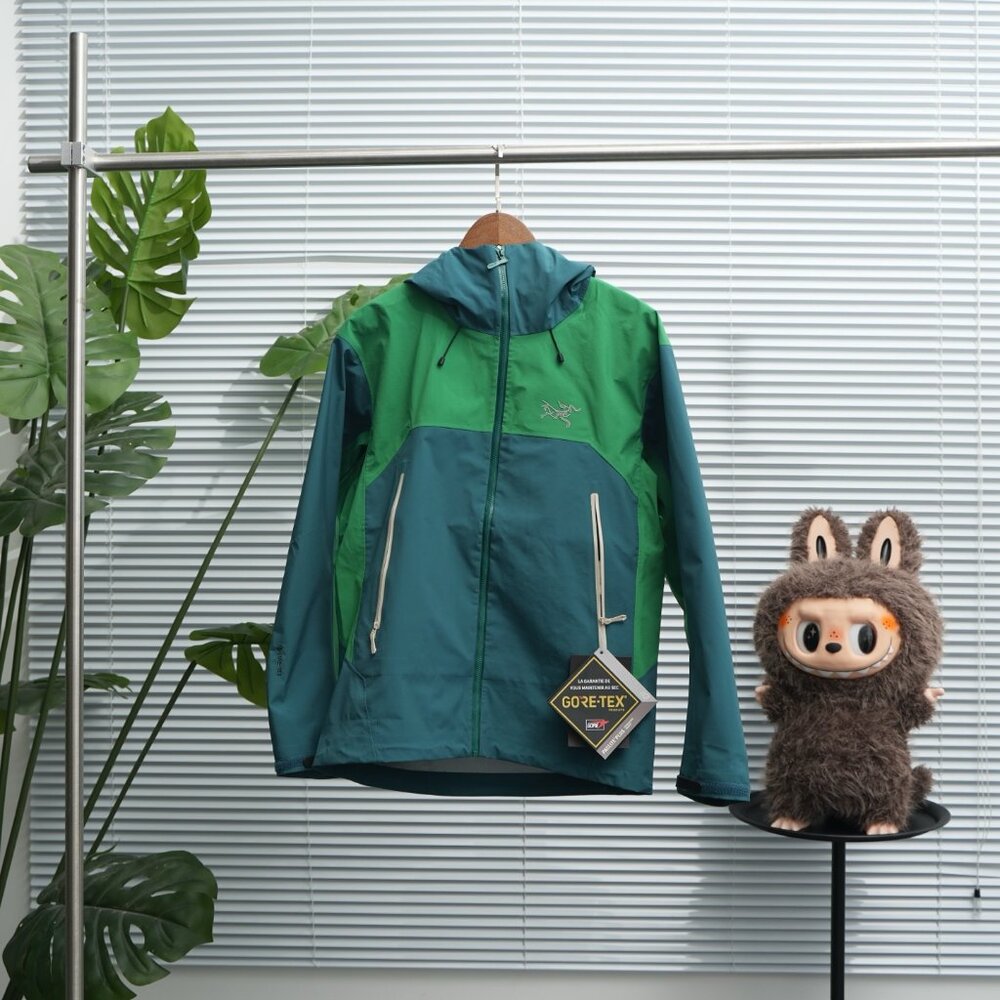 Arc'teryx Color-block Unisex Hooded Jacket